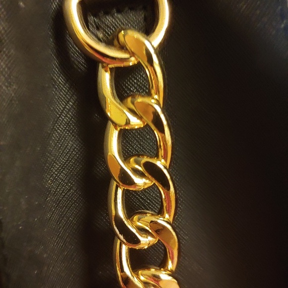 Michael kors purse /crossbody - Picture 7 of 7